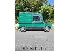 ダイハツ ミラウォークスルーバン