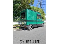 ダイハツ ミラウォークスルーバン