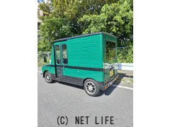 ダイハツ ミラウォークスルーバン