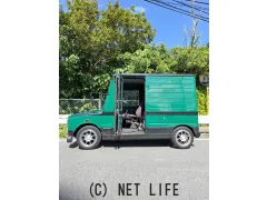 ダイハツ ミラウォークスルーバン