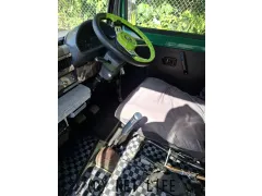 ダイハツ ミラウォークスルーバン