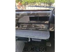 ダイハツ ミラウォークスルーバン