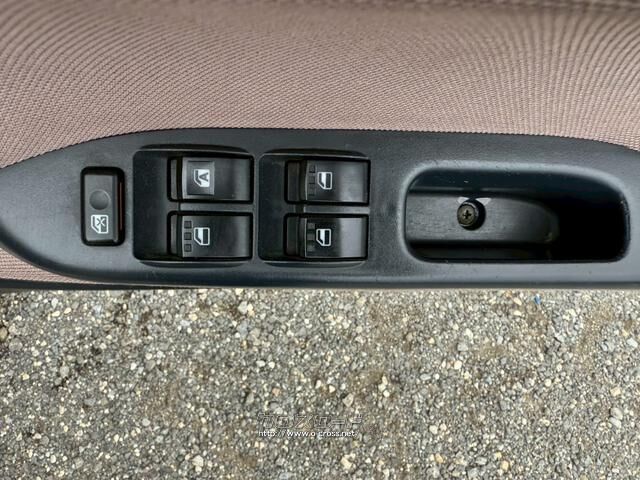 ダイハツ ミラジーノ