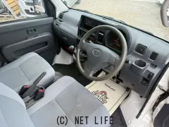 トヨタ ピクシスバン