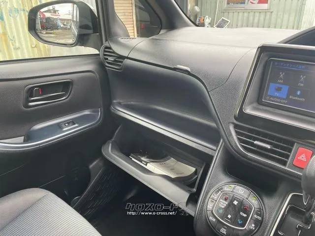 トヨタ ヴォクシー