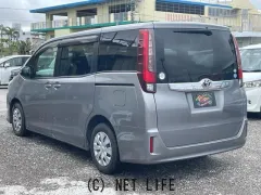 トヨタ ヴォクシー