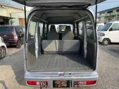 日産 NV100クリッパー