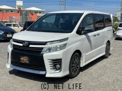 トヨタ ヴォクシー