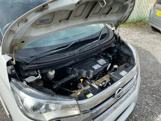 日産 デイズ