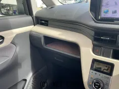 ダイハツ ムーヴ