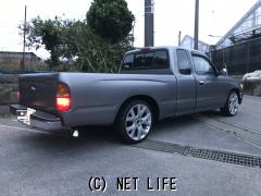 米国トヨタ タコマ