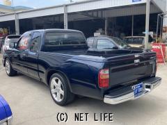 トヨタ ハイラックス