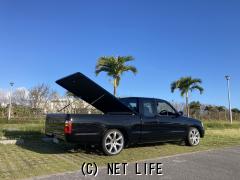 トヨタ ハイラックス