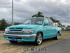 トヨタ ハイラックス