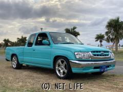 トヨタ ハイラックス