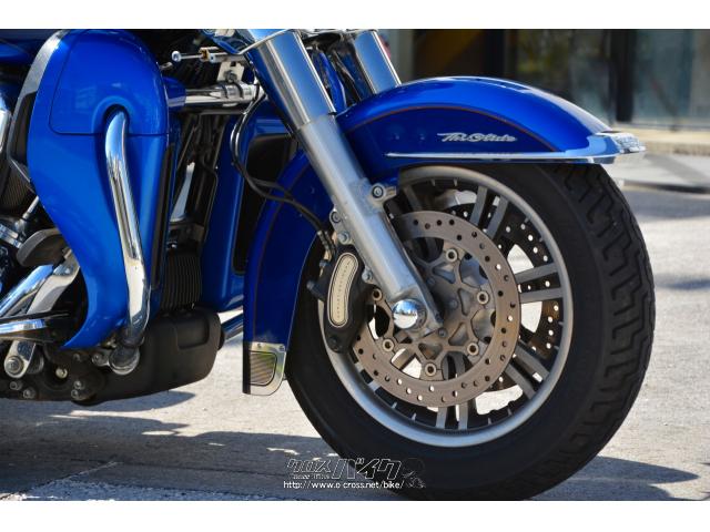 (営業時間)10時〜18時 ハーレーダビッドソン トライク