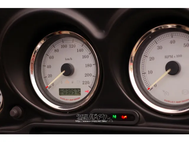 ハーレーダビッドソン FLHX1580