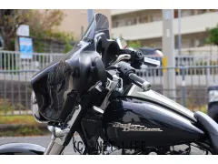 ハーレーダビッドソン FLHX1580