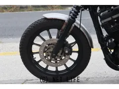 ハーレーダビッドソン スポーツスターXL883