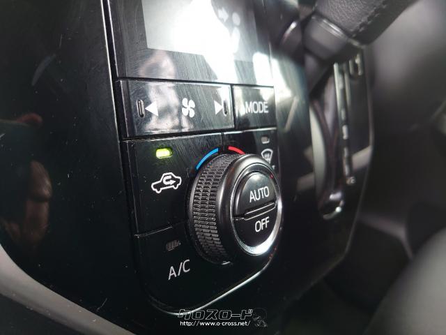 デジタル式エアコンパネル。 トヨタ タンク