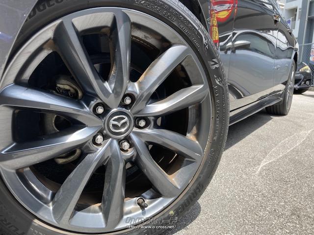 純正18インチアルミホイール タイヤサイズ(前)215/45R18 89Wタイヤサイズ(後)215/45R18 89W マツダ MAZDA3ファストバック