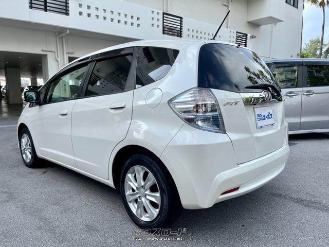 新たに30km/Lとする「フィットハイブリッド」を追加した。 ホンダ フィットハイブリッド