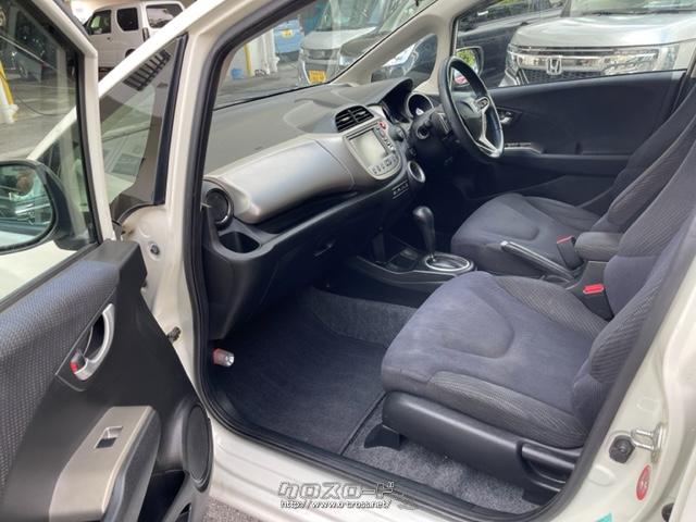 UVカットガラス標準プライバシーガラスオプション ホンダ フィットハイブリッド