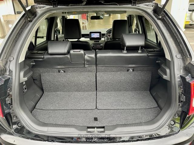 日常的な買い物なら十分な広さのトランクスペース。 スズキ イグニス