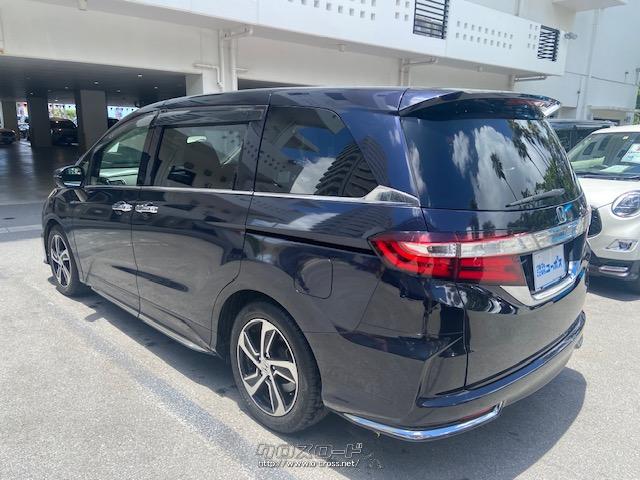 Honda独創のVTEC+VTCに直噴システムを加え力強い加速を発揮する2.4L 直噴 DOHC i-VTECエンジンを採用しLEDヘッドライト+導光タイプLEDポジションランプを装備するアブソルート ホンダ オデッセイ