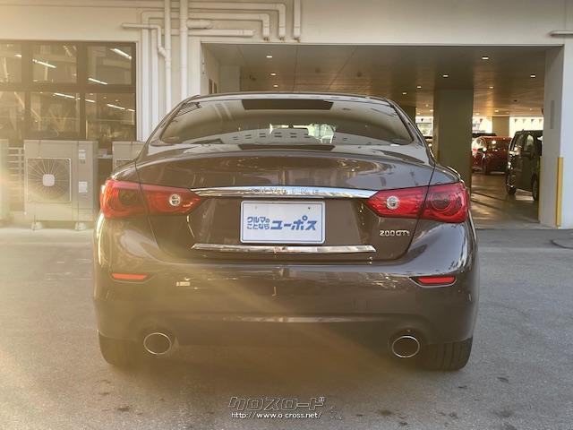 実容量500Lと、クラストップレベルの大容量を実現しており、9インチのゴルフバッグは4本、特Aのスーツケースは2つ収納することが可能 日産 スカイライン