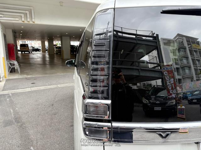 お問い合わせはユーポス奥武山店まで!098-852-0810 お電話お待ちしております!! トヨタ ヴォクシー