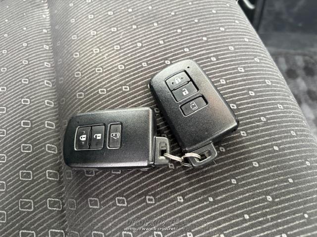 お問い合わせはユーポス奥武山店まで!098-852-0810 お電話お待ちしております!! トヨタ ヴォクシー