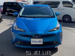 トヨタ プリウス