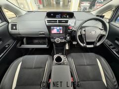 トヨタ プリウスα