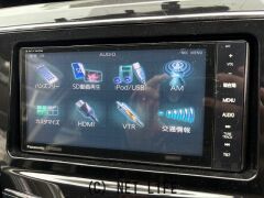 トヨタ プリウスα