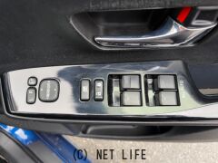 トヨタ プリウスα