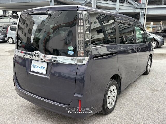 トヨタ ヴォクシー（VOXY） 2.0 X・2015(H27)年式・ダークバイオレット