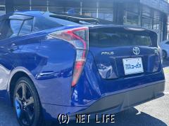 トヨタ プリウス