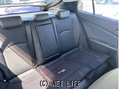 トヨタ プリウス