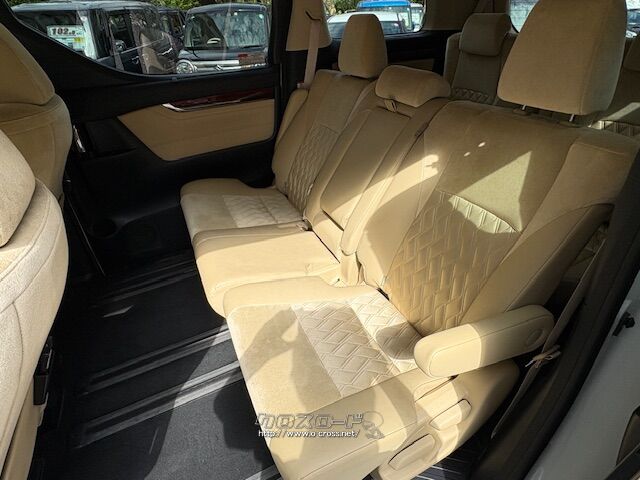 お問い合わせはユーポス奥武山店まで!098-852-0810 トヨタ アルファード