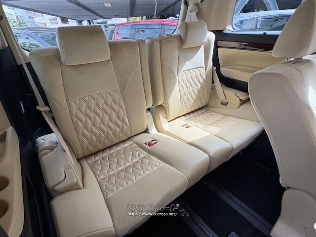 お問い合わせはユーポス奥武山店まで!098-852-0810 トヨタ アルファード