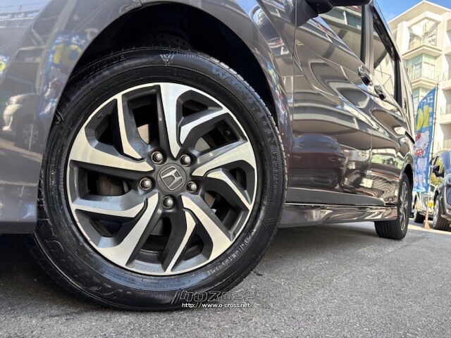 タイヤサイズ(前後)205/60R16 92H ホンダ ステップワゴン