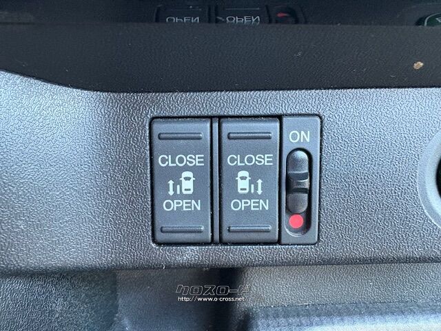 お問い合わせはユーポス奥武山店まで!098-852-0810 ホンダ ステップワゴン