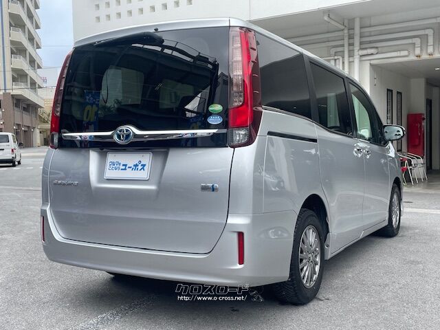 大容量の荷室、優れた使い勝手を確保。 トヨタ エスクァイア