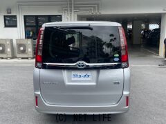 トヨタ エスクァイア