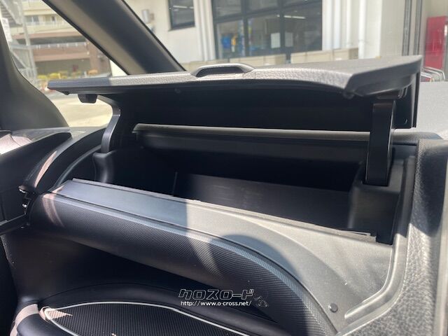 お問い合わせはユーポス奥武山店まで!098-852-0810 トヨタ ノア