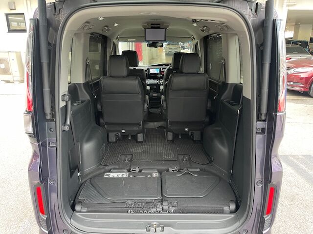 お問い合わせはユーポス奥武山店まで!098-852-0810 ホンダ ステップワゴン