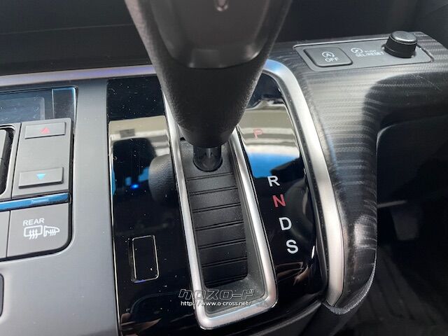 お問い合わせはユーポス奥武山店まで!098-852-0810 ホンダ ステップワゴン