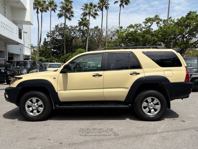 V6と150馬力の2.7L 直4。 トヨタ ハイラックスサーフ