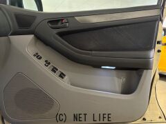 トヨタ ハイラックスサーフ